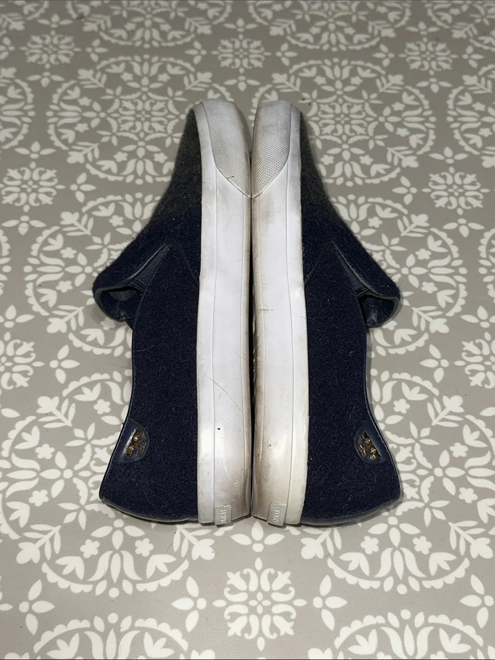 Tory Burch Slip-On Casual Shoes in Dark Navy and Olive Ombré